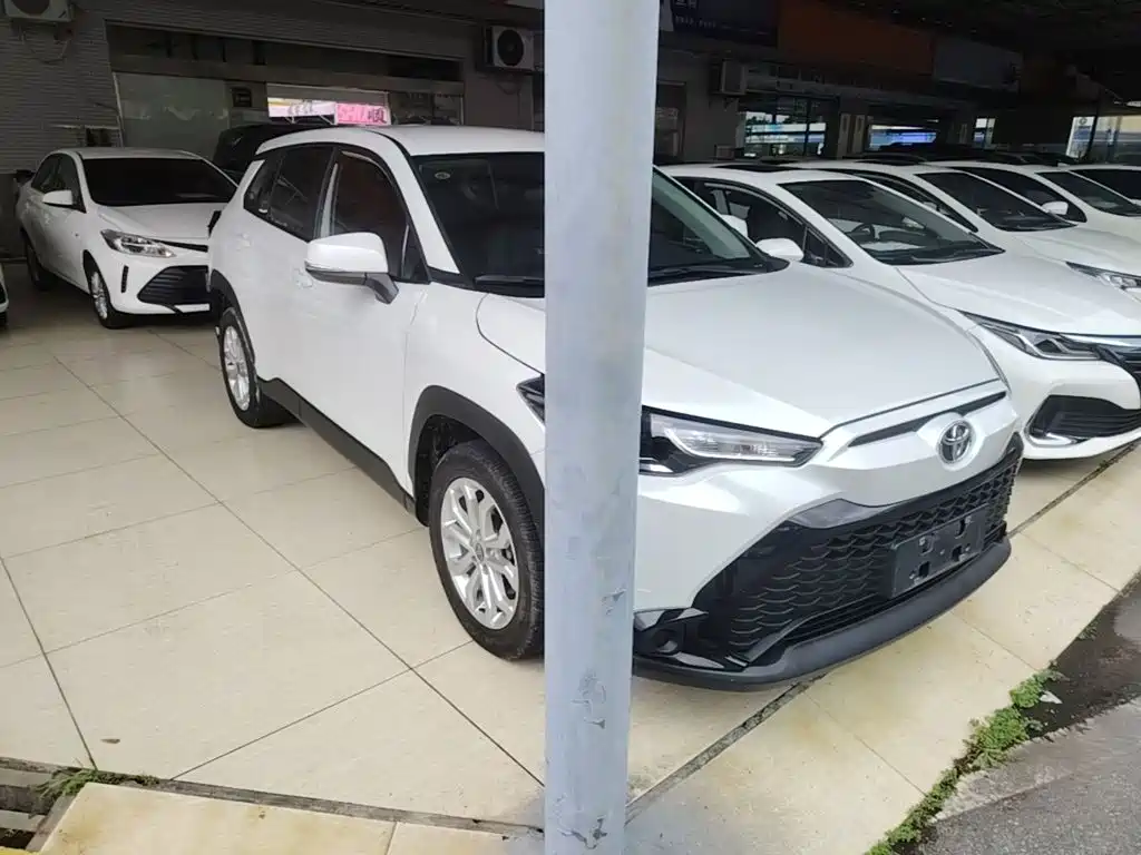 Toyota Frontlander — миниатюра 4
