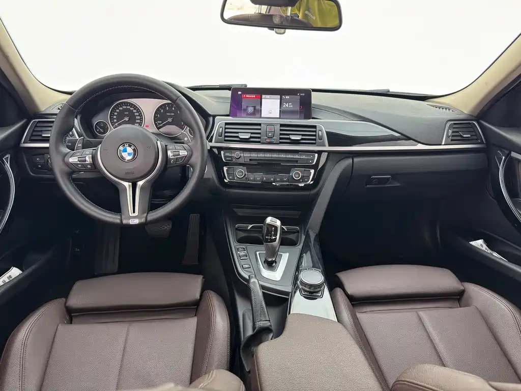 BMW 3 Series — миниатюра 11