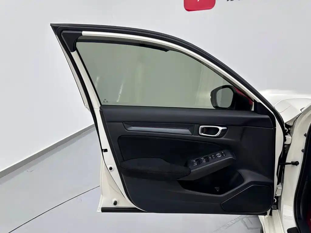 Honda Civic (Import) — миниатюра 8