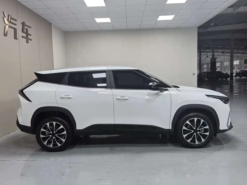 Geely Boyue — миниатюра 7