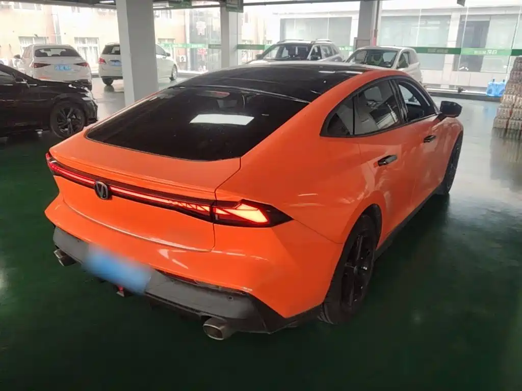 Changan UNI-V — миниатюра 7