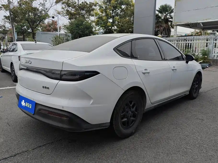 BYD Seal 05 DM-i — миниатюра 3