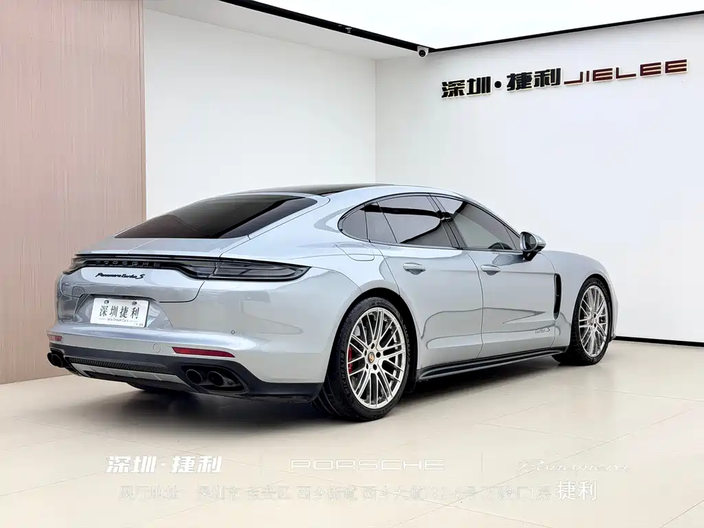 Porsche Panamera — миниатюра 4