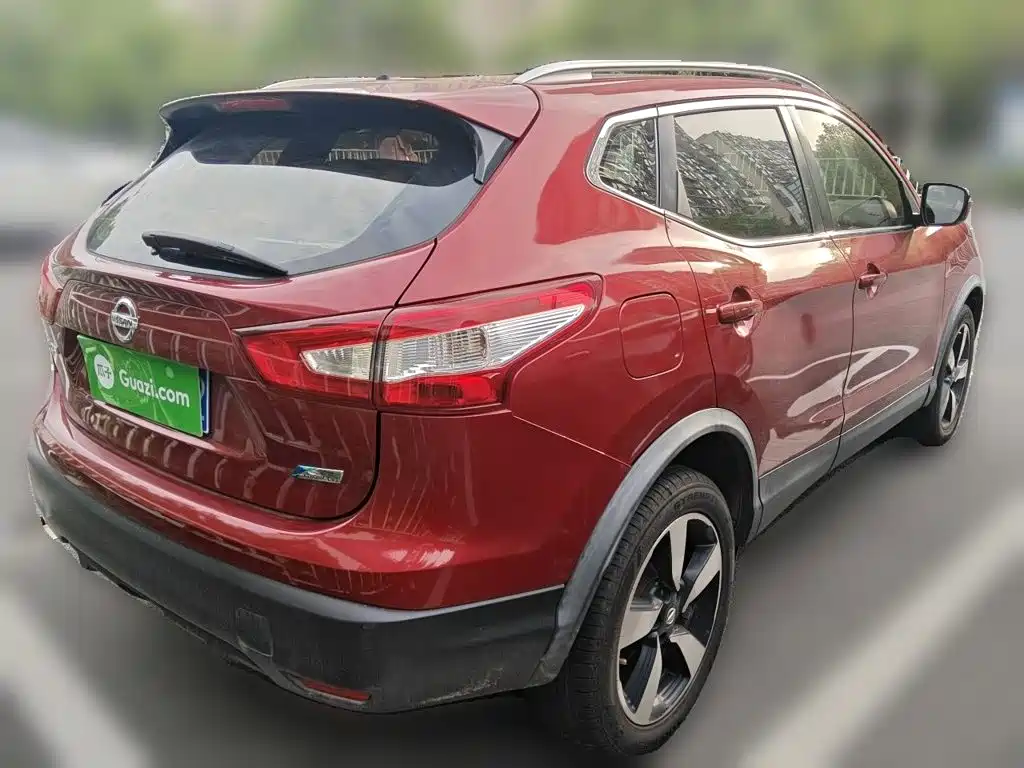 Nissan Qashqai — миниатюра 5