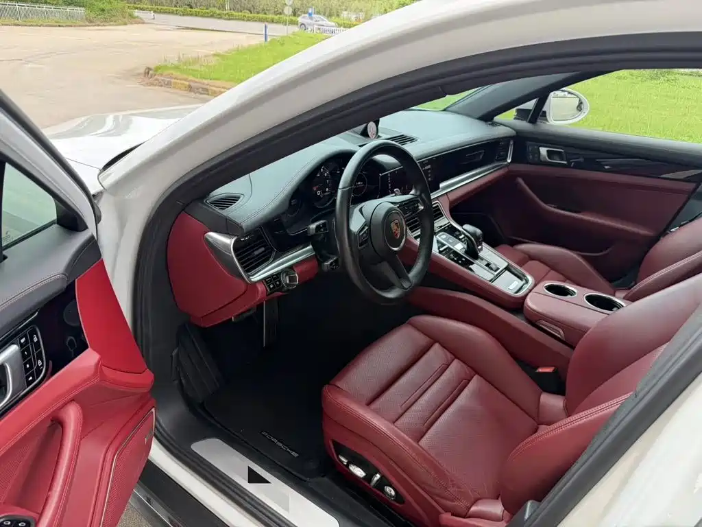 Porsche Panamera — миниатюра 5
