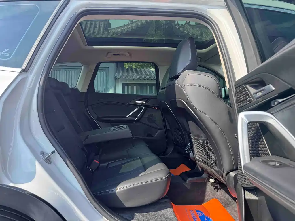 BMW X1 — миниатюра 9