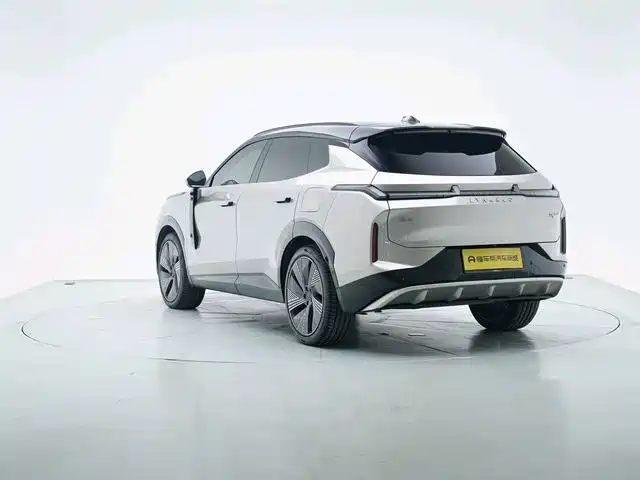 Lynk & Co 08 EM-P — миниатюра 6