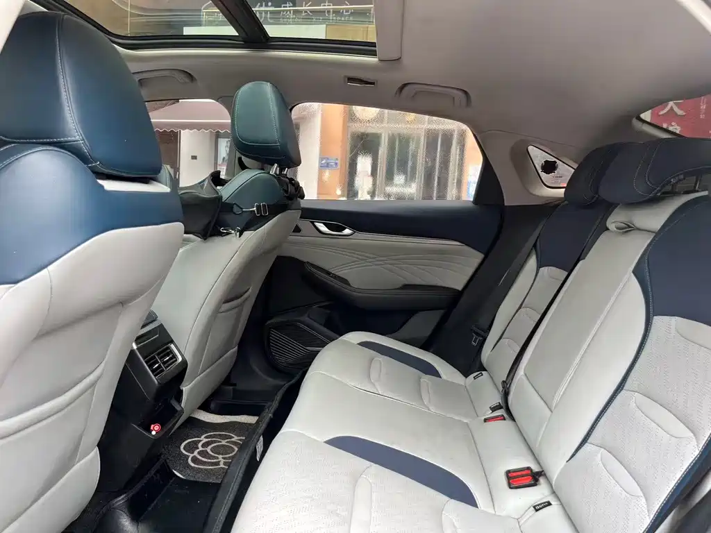 Geely Xingrui — миниатюра 13
