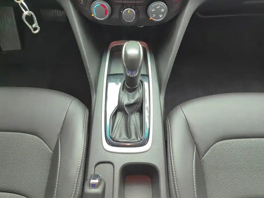 Chevrolet Cavalier — миниатюра 16
