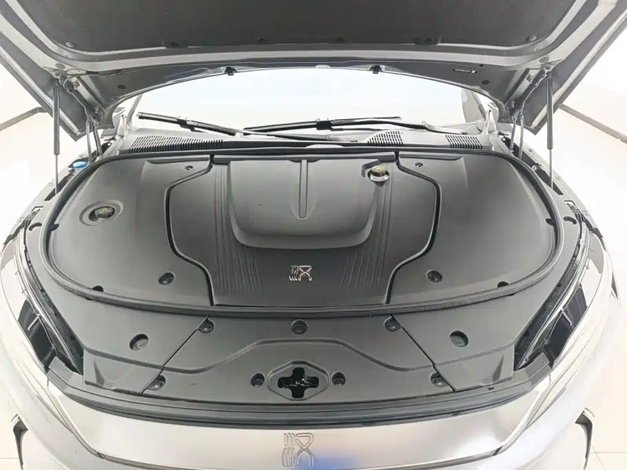 BYD Han — миниатюра 10