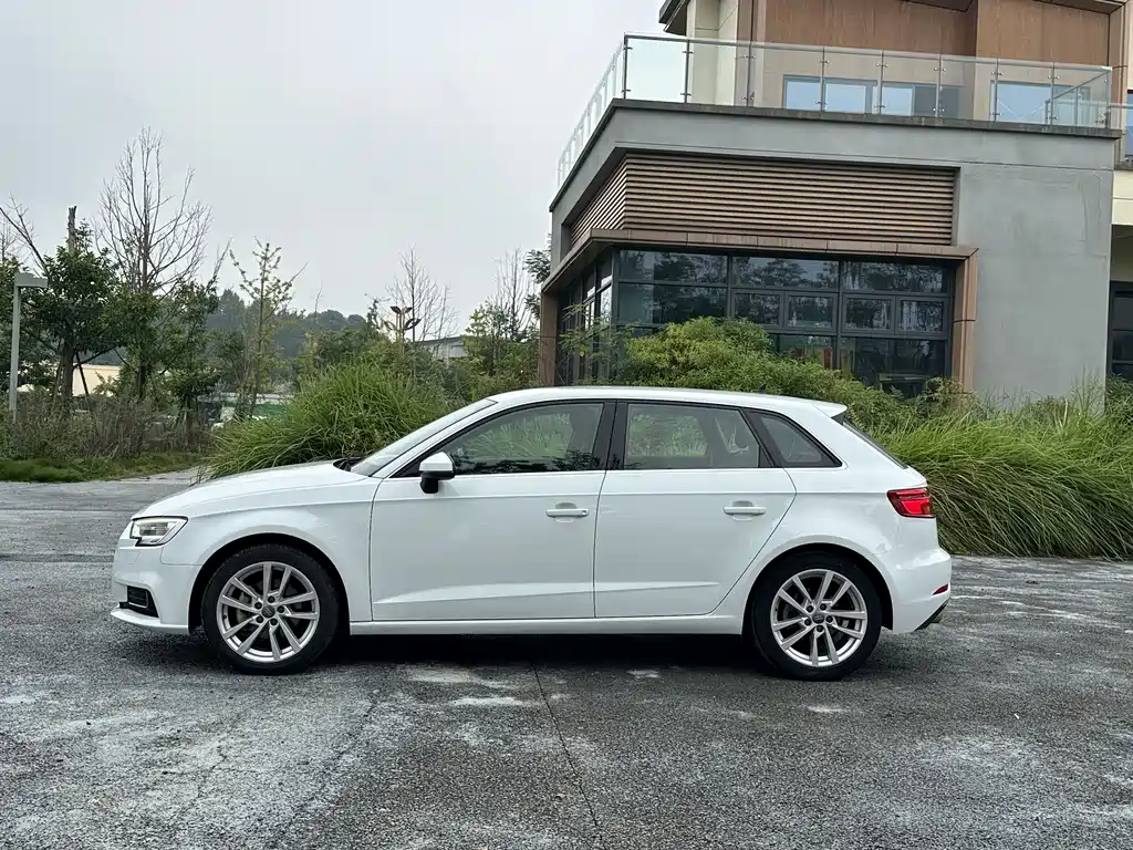 Audi A3 2019 Sportback 35 TFSI VI