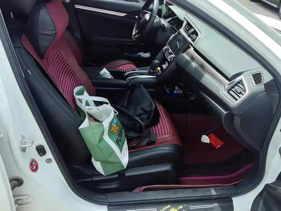 Honda Civic — миниатюра 8