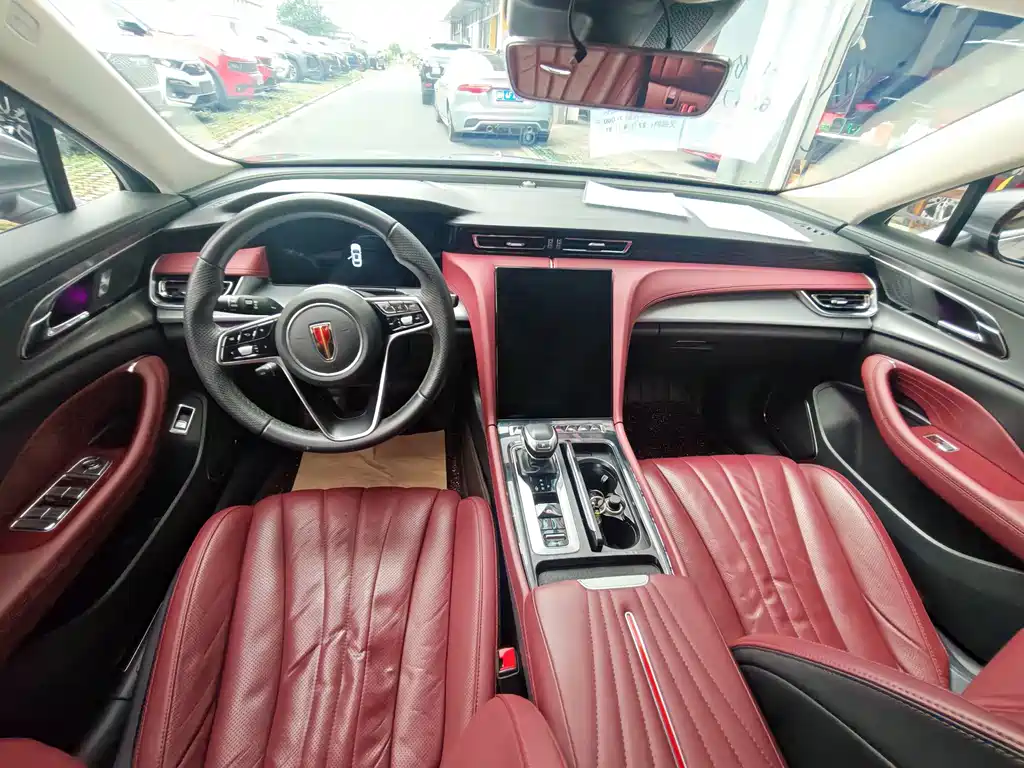Hongqi Hongqi H5 — миниатюра 7
