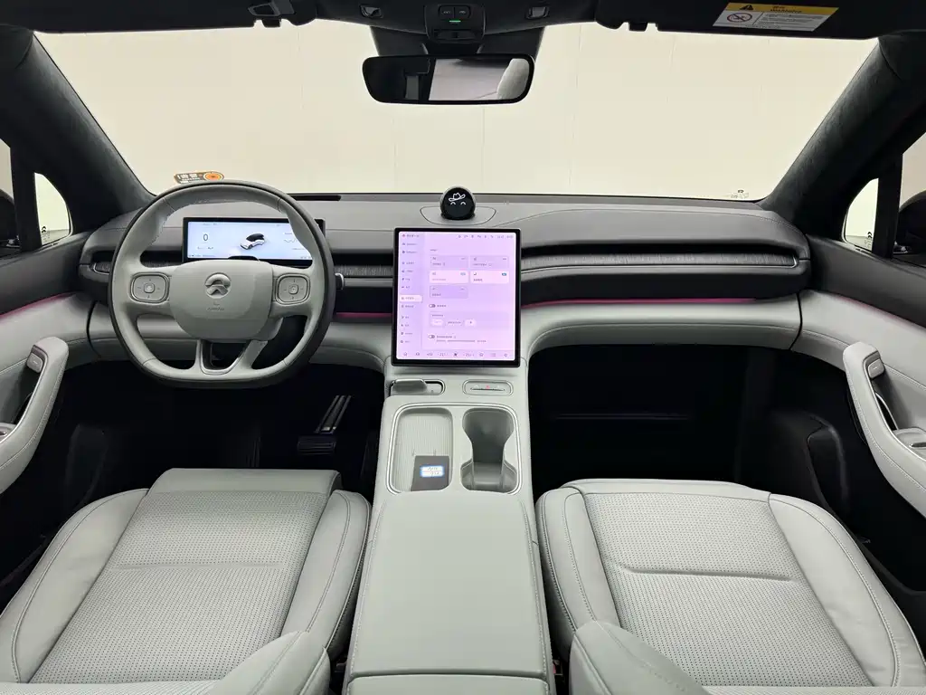 NIO ES6 — миниатюра 8