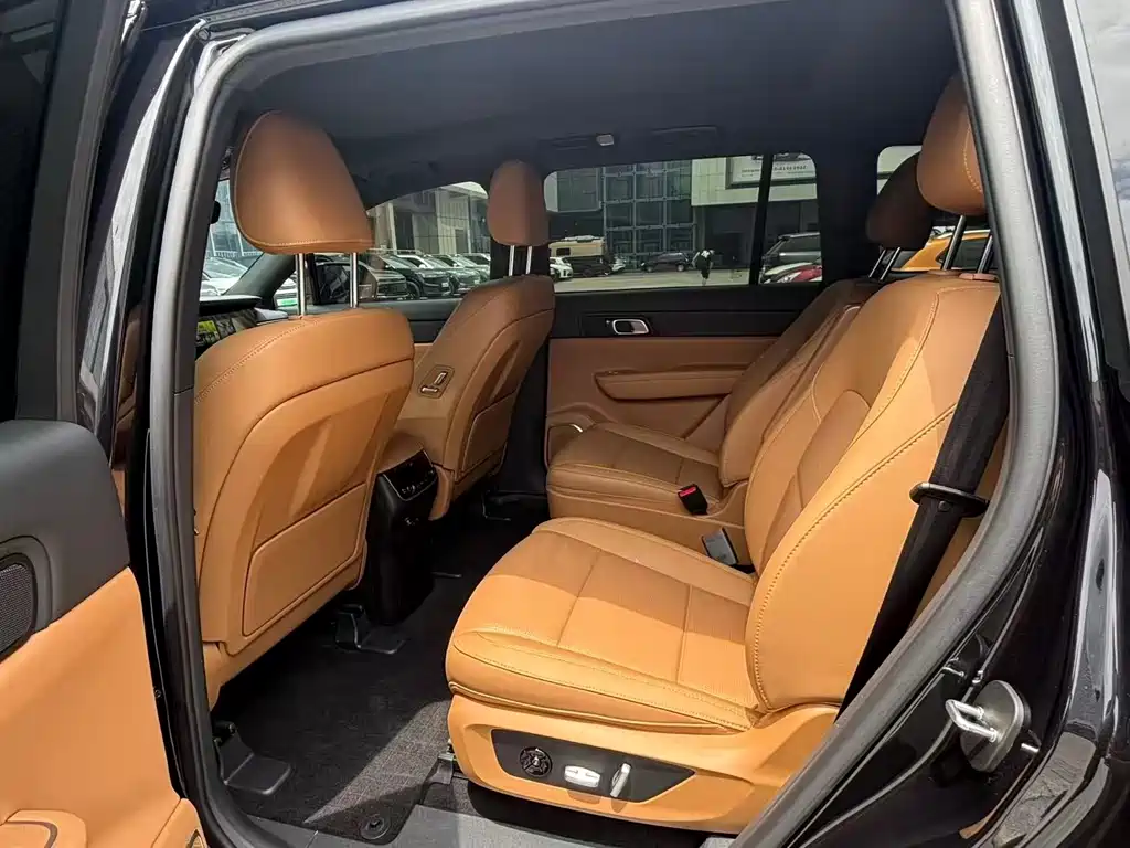 Li Auto ONE 2021 6 мест