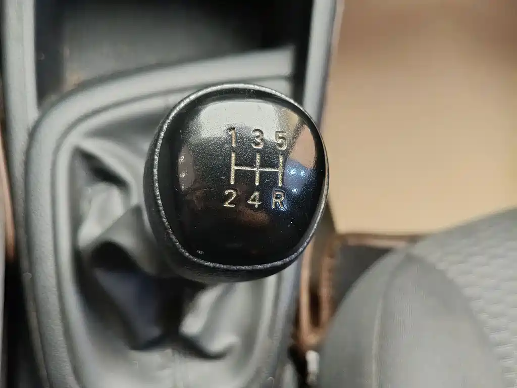 Hyundai Verna - фото 18