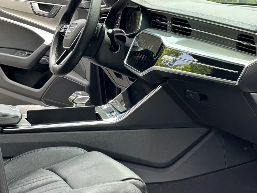 Audi A6L 2020 45 TFSI
