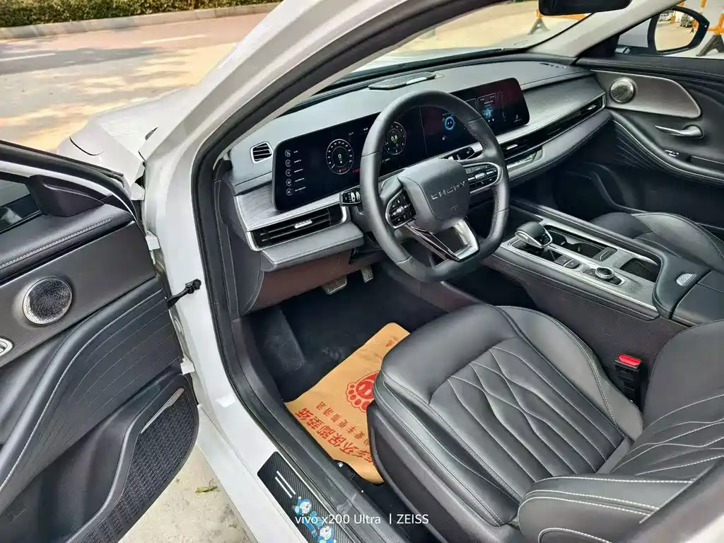 Chery Arrizo 8 — миниатюра 4