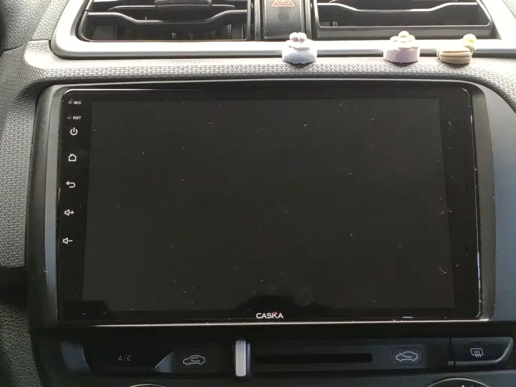 Hyundai Verna - фото 16