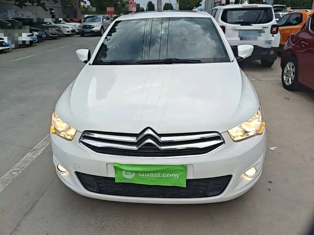 Citroen Elysee — миниатюра 3
