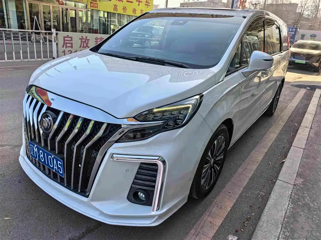 Buick GL8