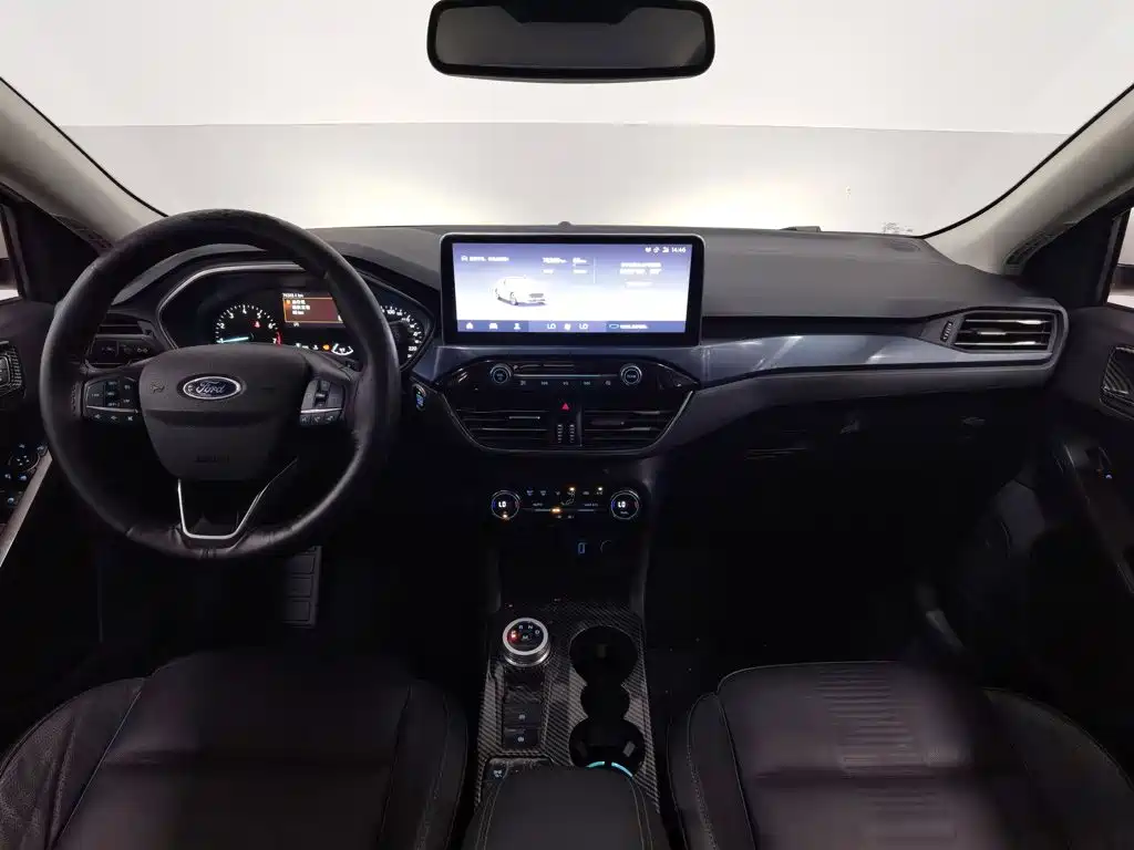 Ford Focus Active — миниатюра 5