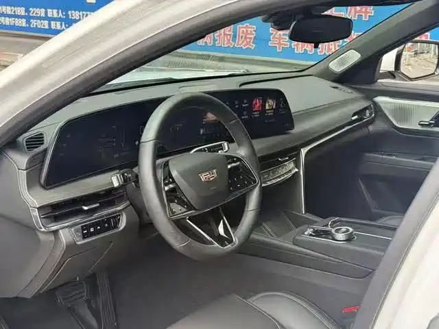 Cadillac CT6 — миниатюра 19