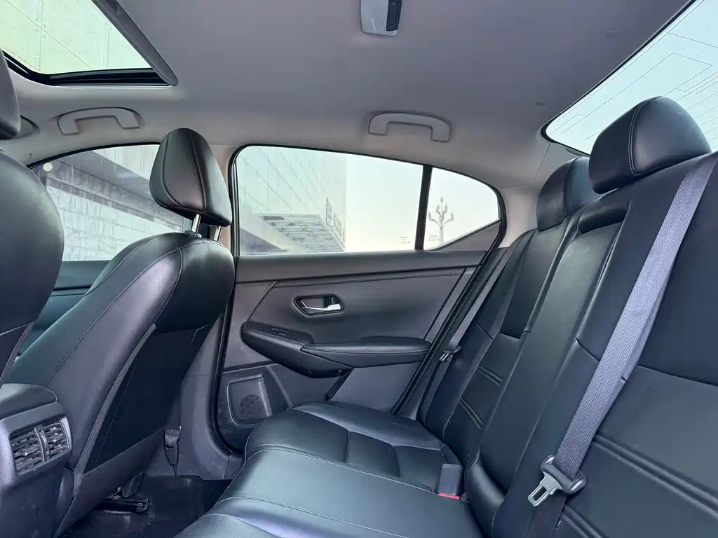 Nissan Sylphy — миниатюра 5