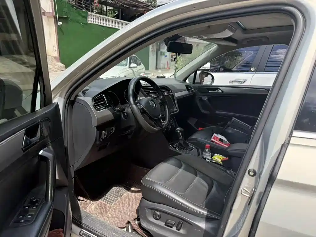Volkswagen Tiguan L — миниатюра 4