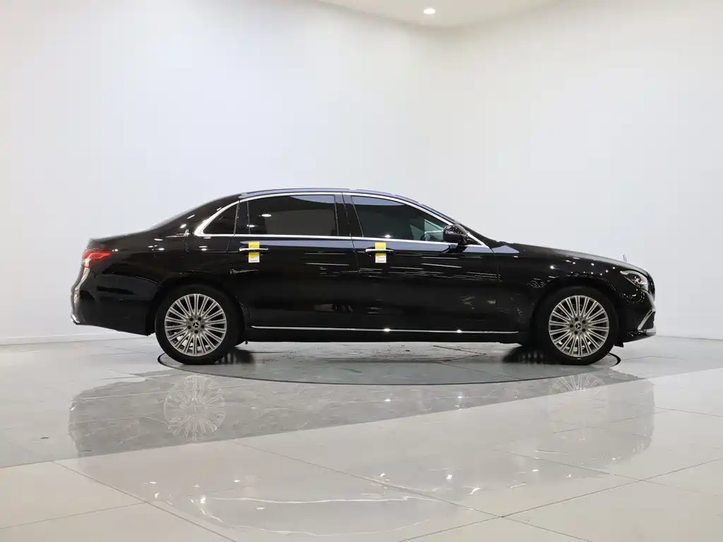 Mercedes-Benz E-Class E 2022 E 300 L Fashion