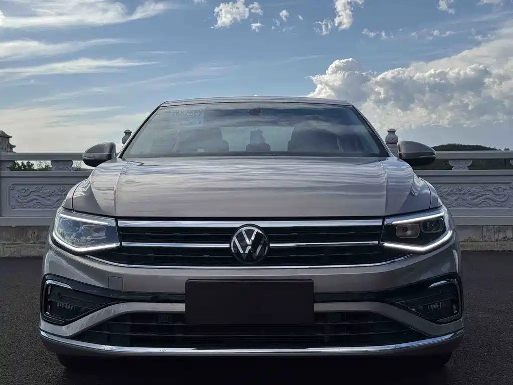 Volkswagen Bora — миниатюра 2