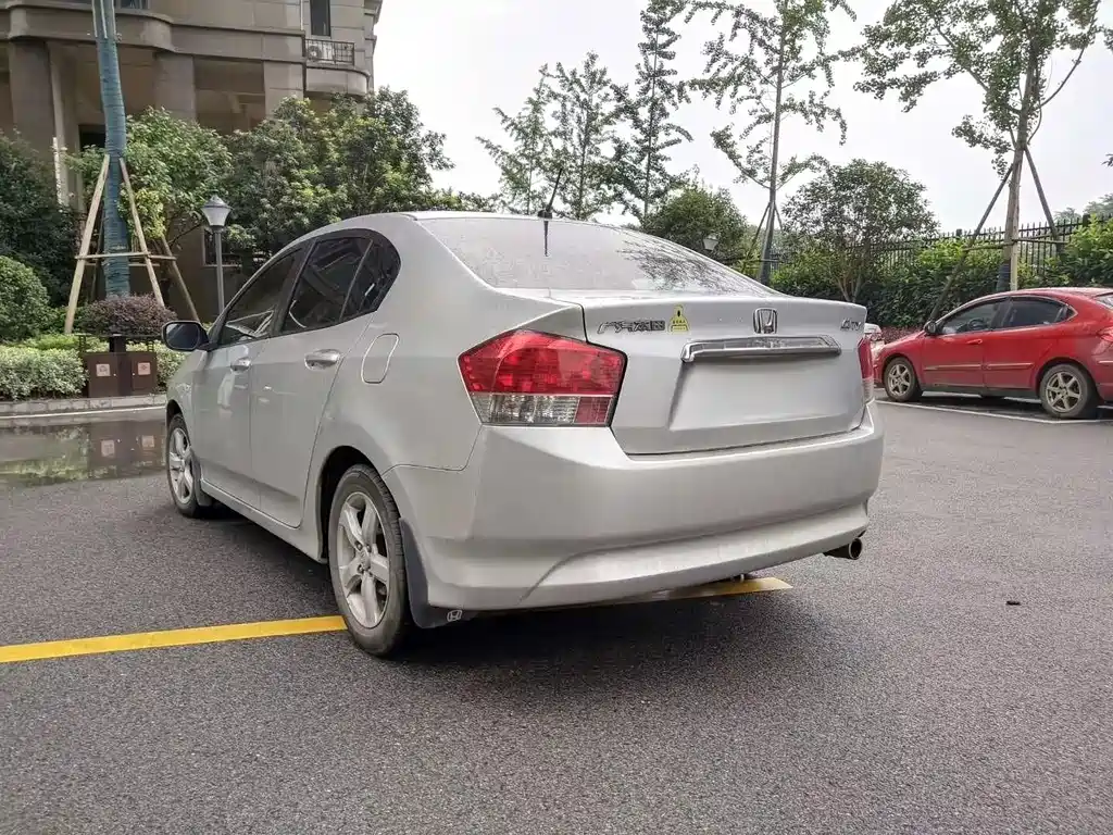 Honda City Classic 1.5L Manual Elite Class Supreme Edition, фото 8