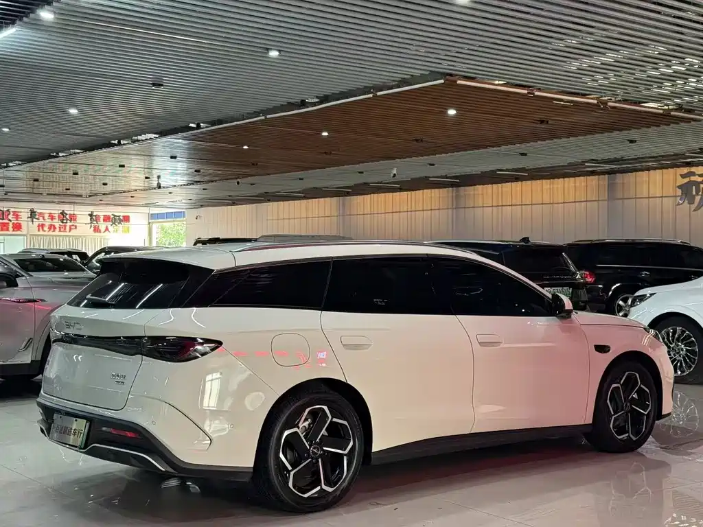 BYD Seal 06 DM-i Touring — миниатюра 3