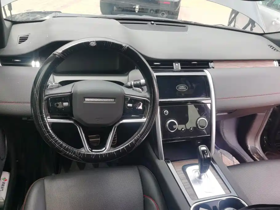 Land Rover Discovery Sport — миниатюра 12