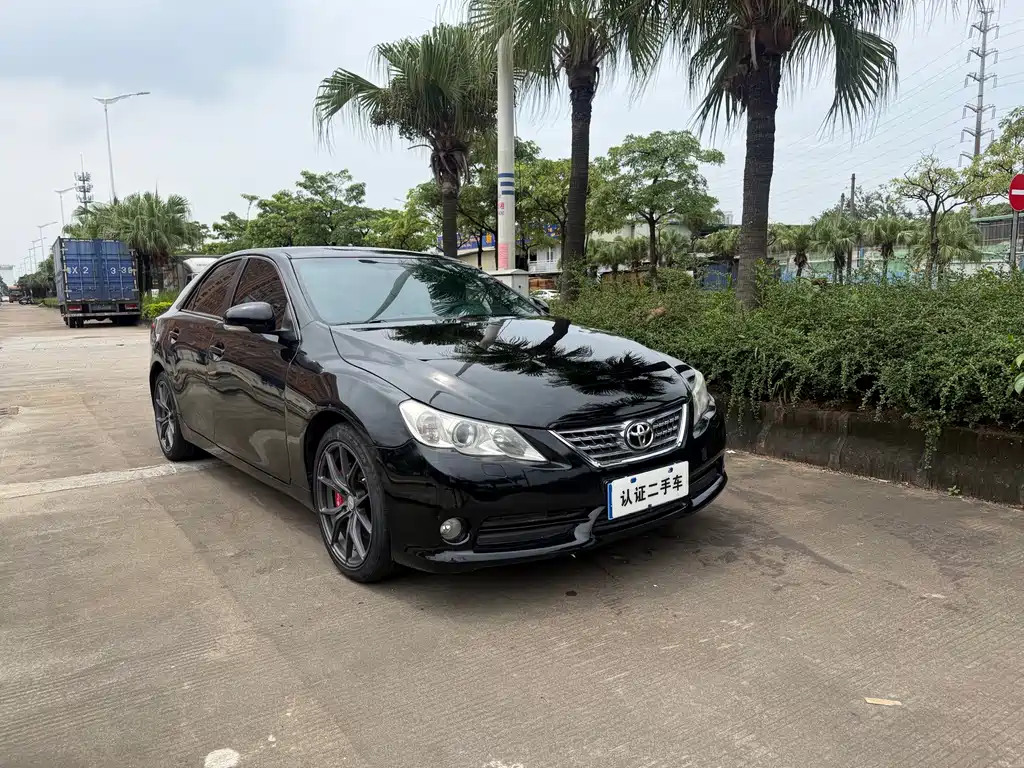 Toyota Reiz — миниатюра 3