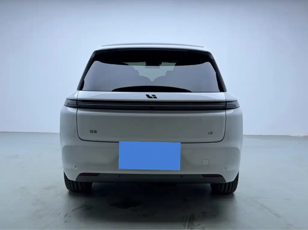 Li Auto Li L8 — миниатюра 4