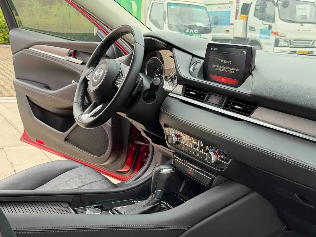 Mazda Atenza — миниатюра 12