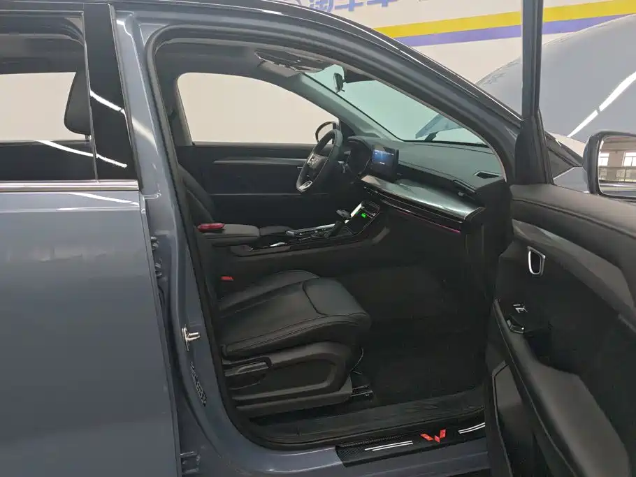Wuling Xingchen — миниатюра 8