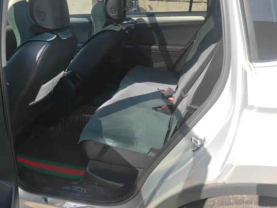 Volkswagen Tiguan L — миниатюра 11
