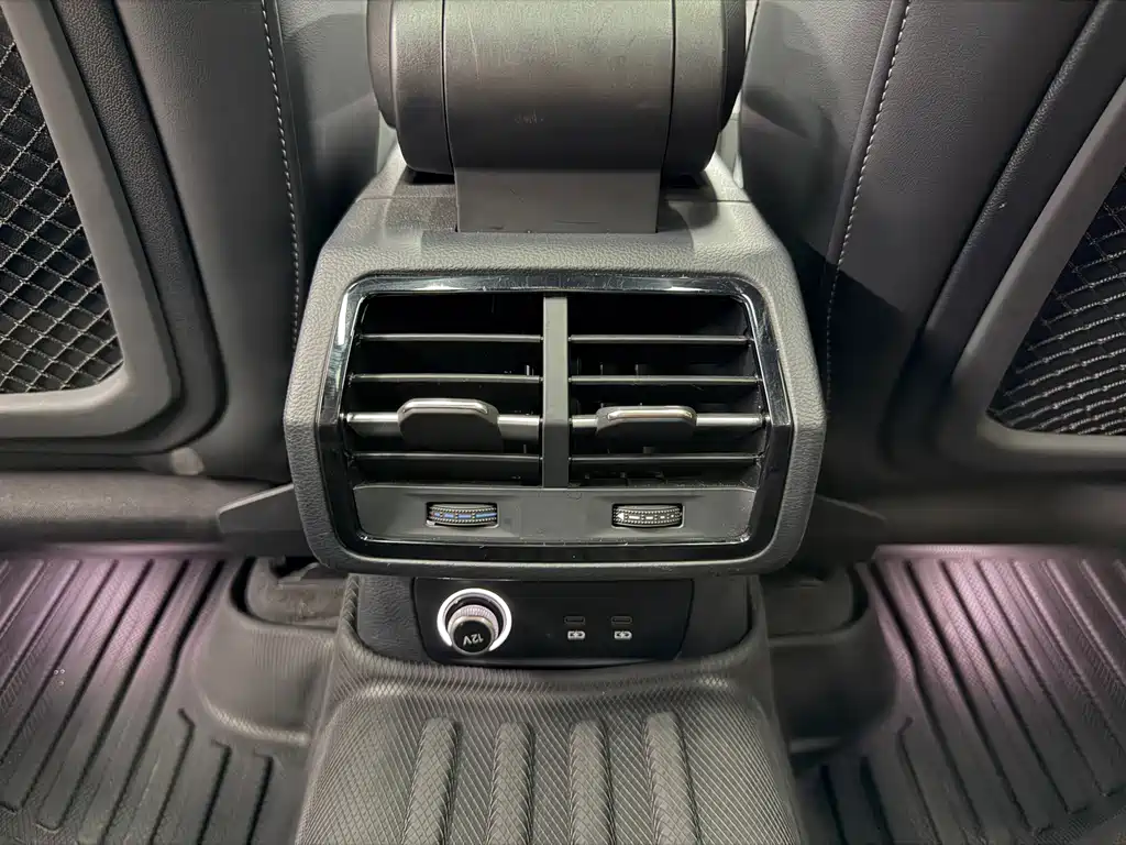 Audi Q3 — миниатюра 22