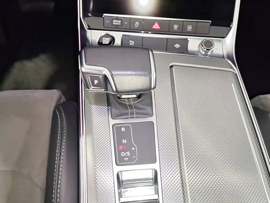 Audi A6L — миниатюра 14