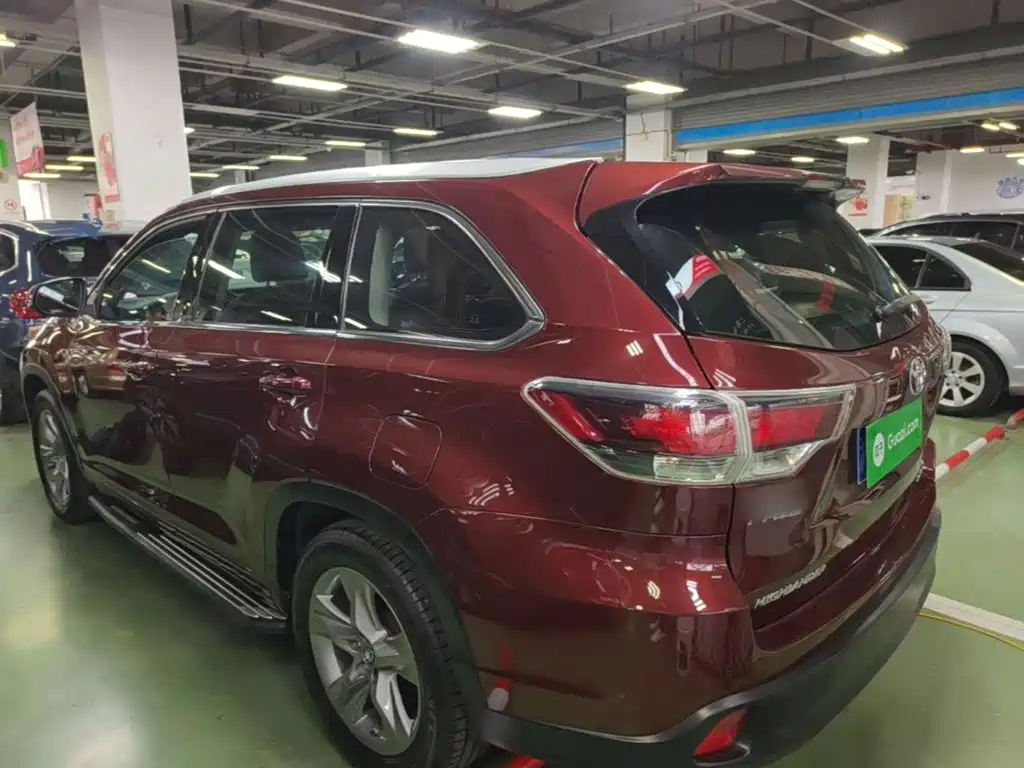 Toyota Highlander — миниатюра 5