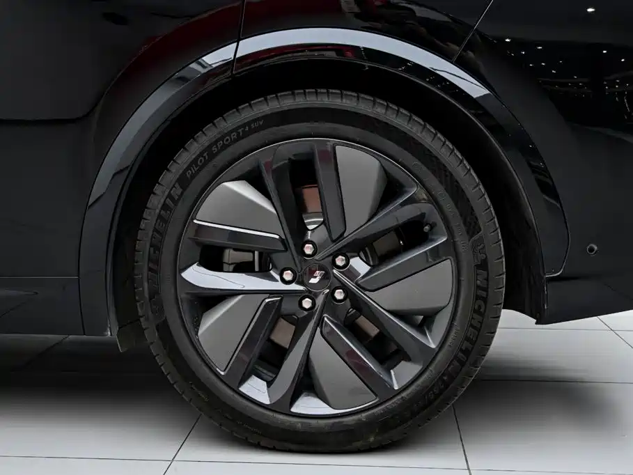 Li Auto Li L7 — миниатюра 38