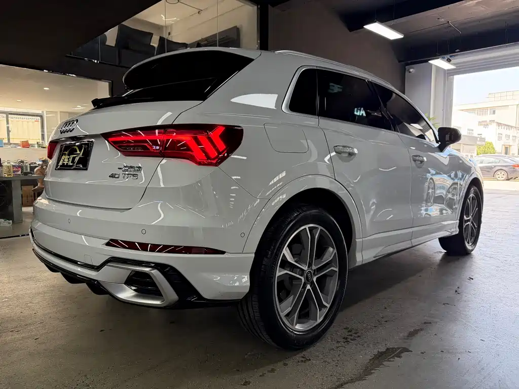 Audi Q3 — миниатюра 13