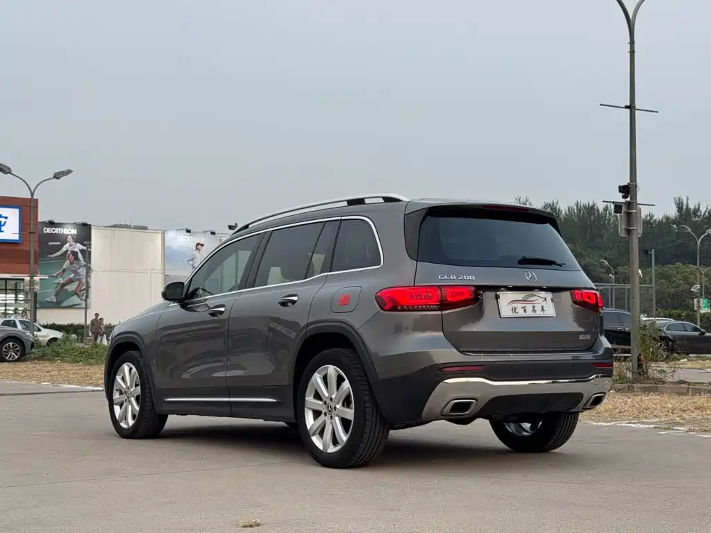 Mercedes-Benz GLB — миниатюра 4