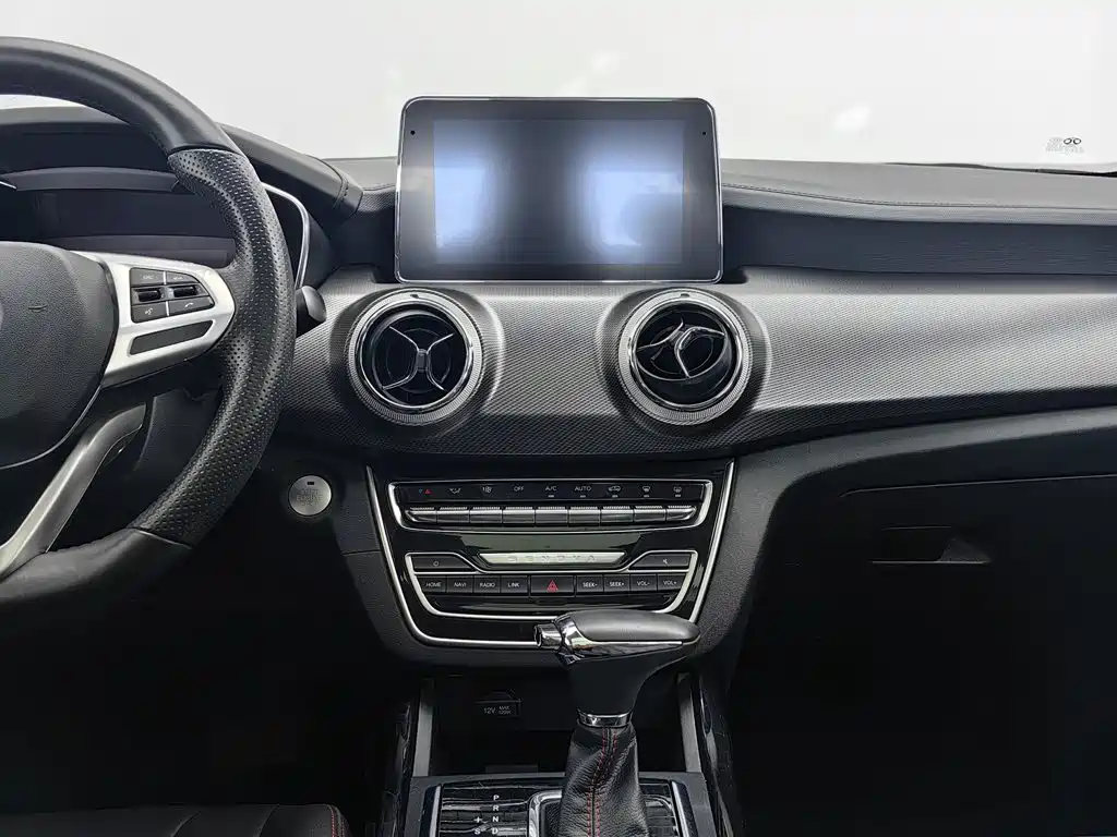 BAIC Zhixing — миниатюра 12