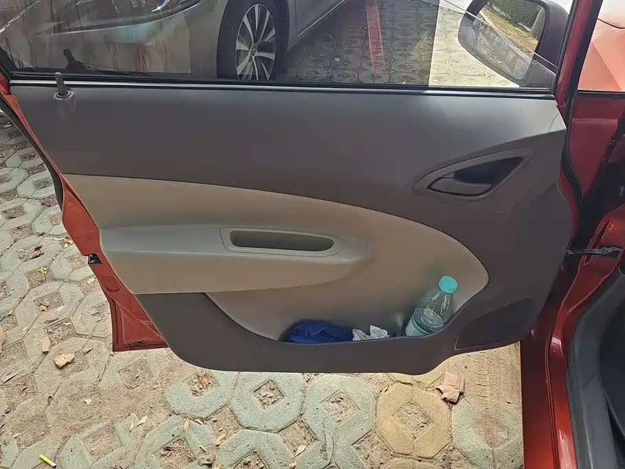 Chevrolet Sail — миниатюра 7