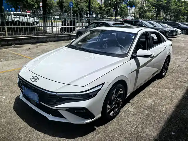 2026 Hyundai Elantra