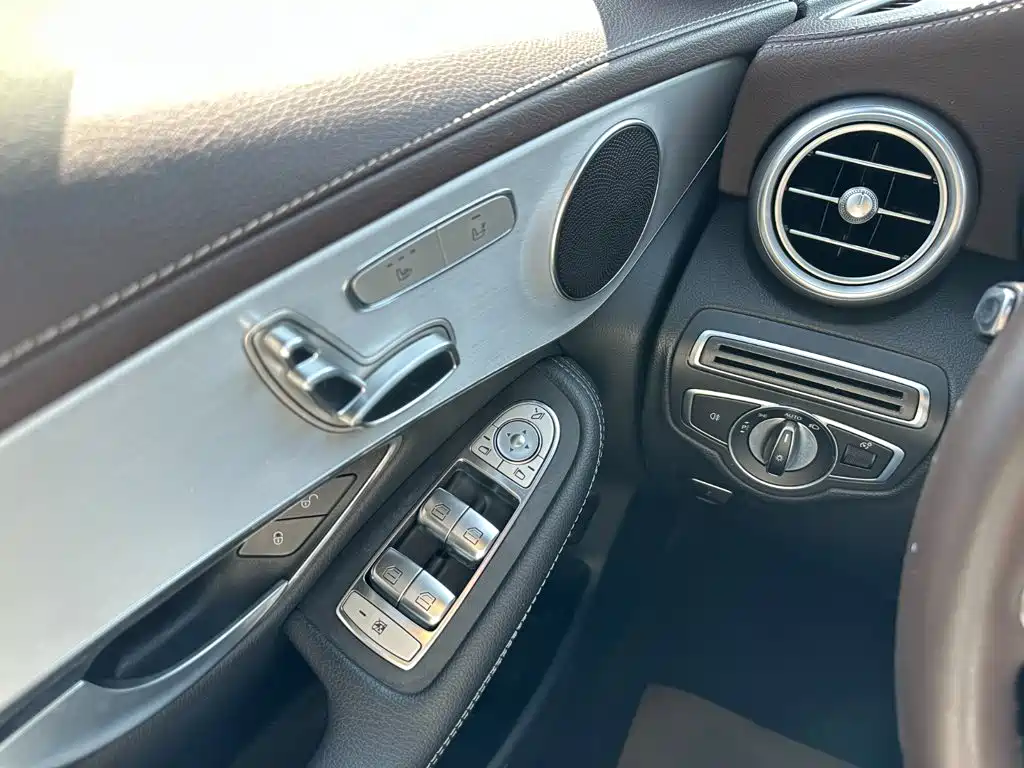 Mercedes-Benz GLC — миниатюра 22