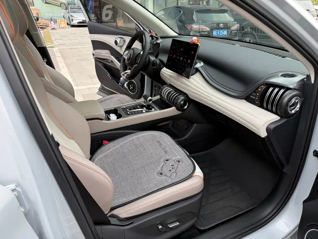 BYD Yuan Plus — миниатюра 9